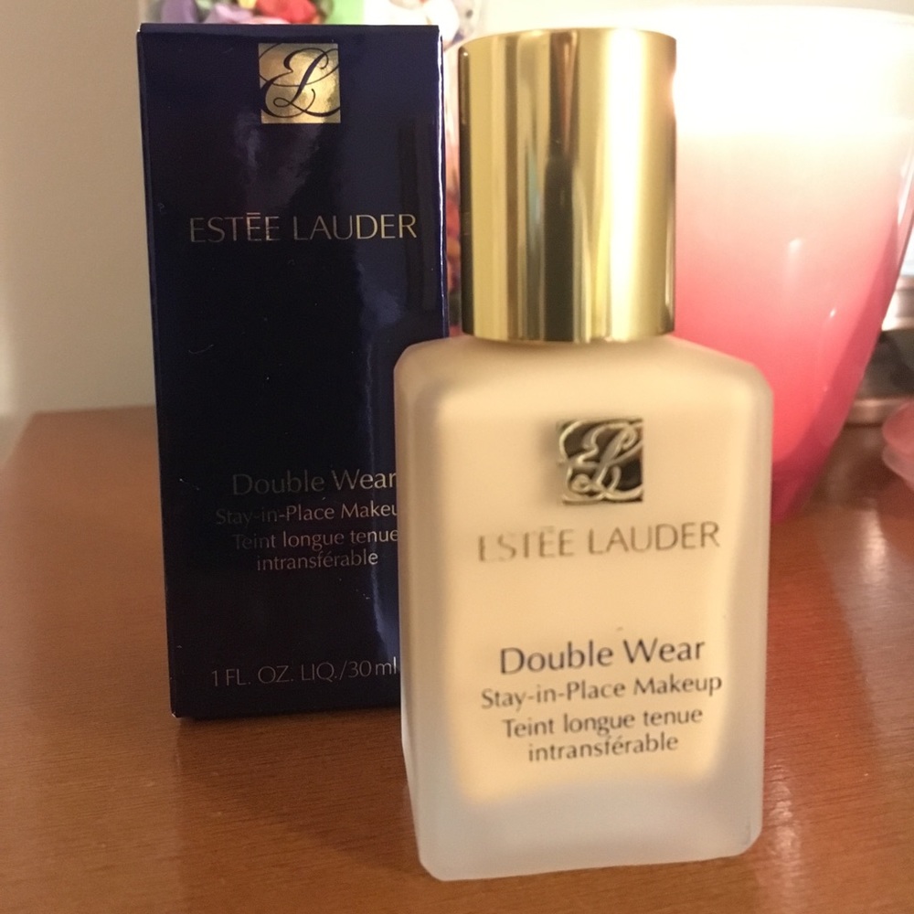Estée Lauder Double Wear 3W1 Tawny